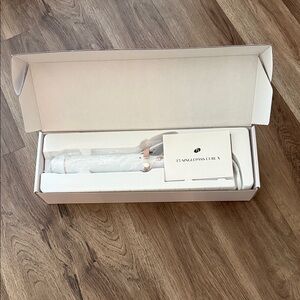 T3 SinglePass Curl X in White and Rose Gold 1.5” NWT